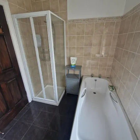 Hillhead's Sea View Escape * Moville