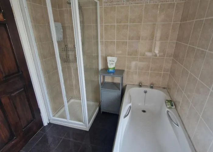 Hillhead's Sea View Escape * Moville